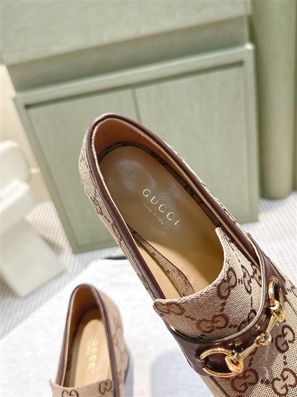 20251127171647333 320